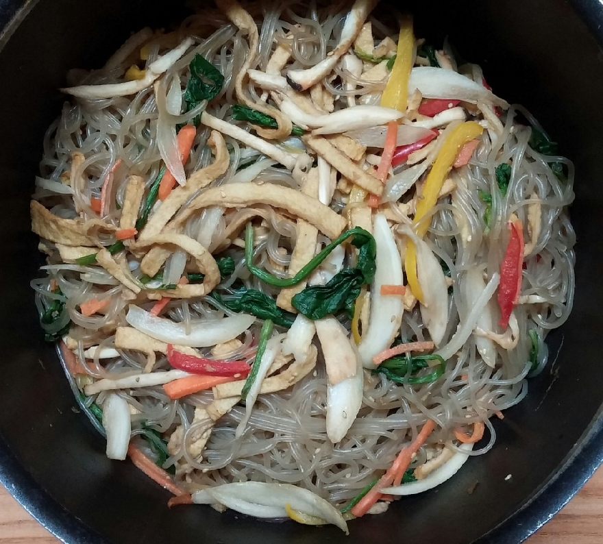 Leckeres Chop Suey wie beim Vietnam Food mit leckeren Essen in Detmold.